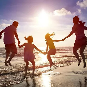 https://oleholidays-romana-playa-146-vistas-al-mar.1costadelsol.com